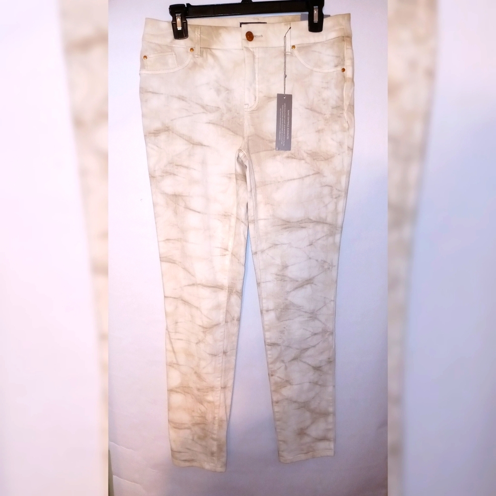 🆕 Chicos So Slimming  Jeggings